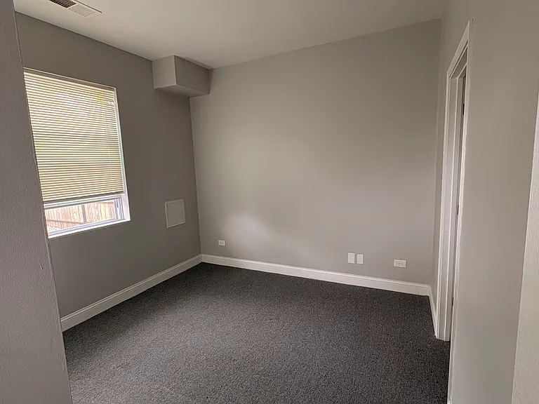 1400 S Karlov Ave #1 — Photo 10
