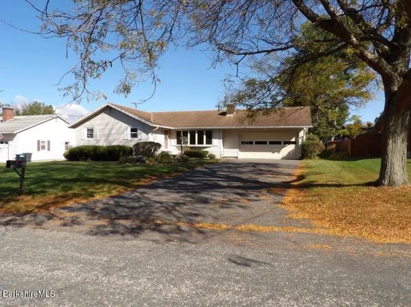42 Joseph Dr, Pittsfield, MA 01201