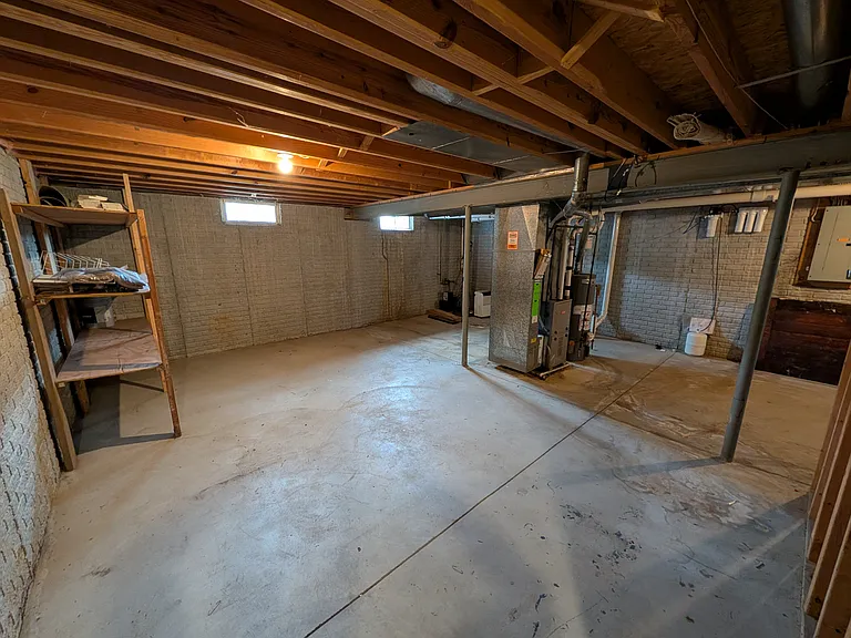 253 Dewfall Dr — Photo 26