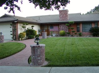 22146 Gledhill St, Chatsworth, CA 91311