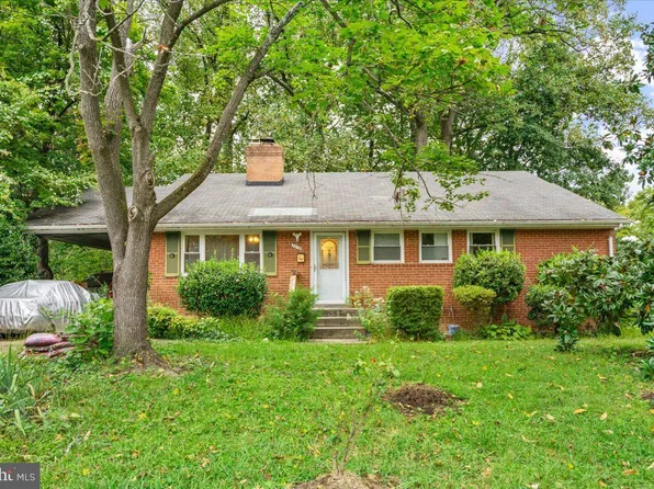 7518 Hamlet St, Springfield, VA 22151