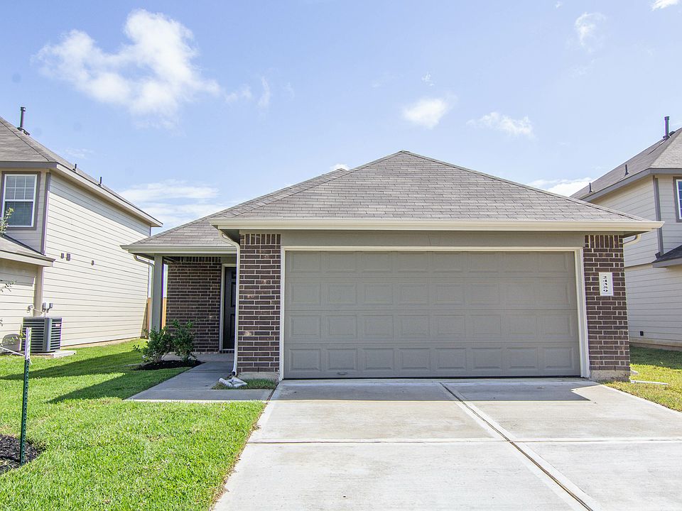 1st image of 24359 Treviso Gardens Dr