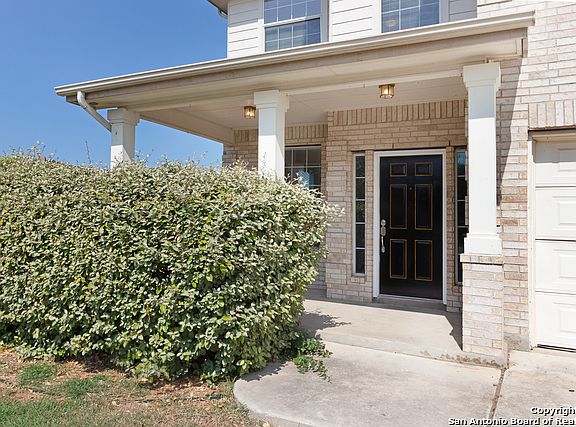 3rd image of 2309 Matagorda Cir