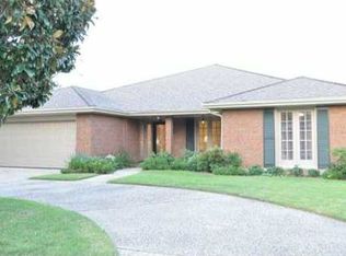 42 Chateau Trianon Dr, Kenner, LA 70065
