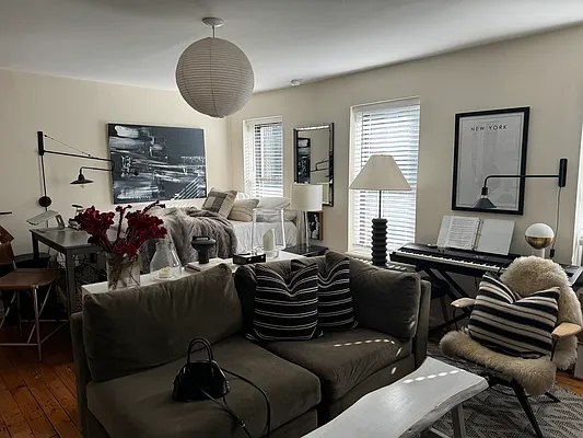 Rented by Corcoran | media 2