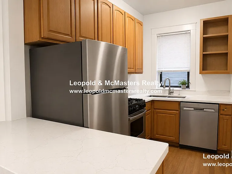 1560 Commonwealth Ave #5 — Photo 2