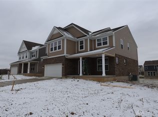 624 Goldfinch Dr #100, Beavercreek, OH 45434