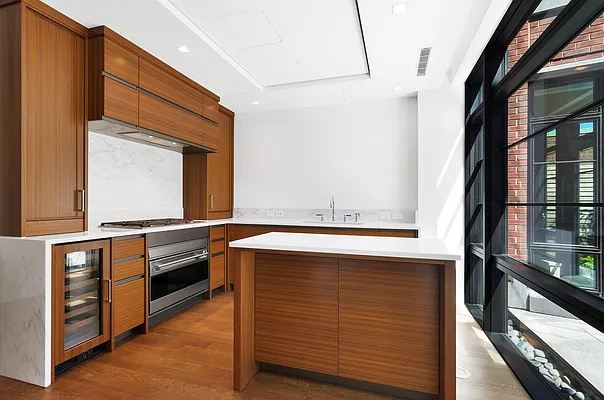 Rented by Douglas Elliman | media 27