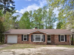 6432 Milford Rd, Fayetteville, NC 28303