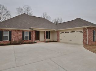 6221 Pinecrest Pl, Meridian, MS 39305
