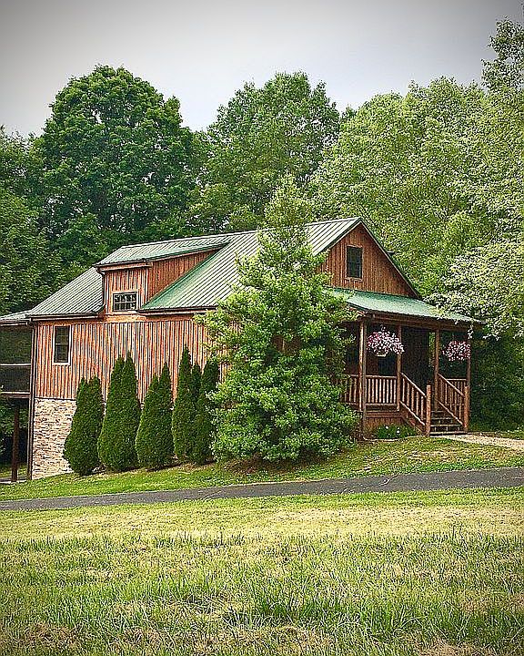 1st image of 64 Elly Ave