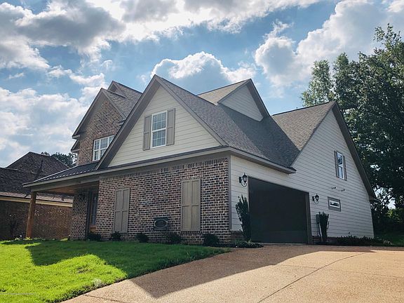 2nd image of 1736 Wooten Dr