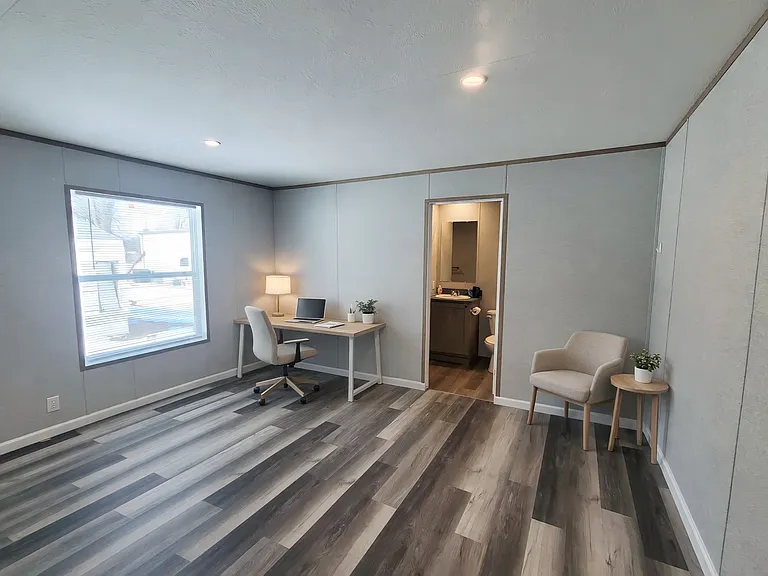 2 Deerwood Dr — Photo 4