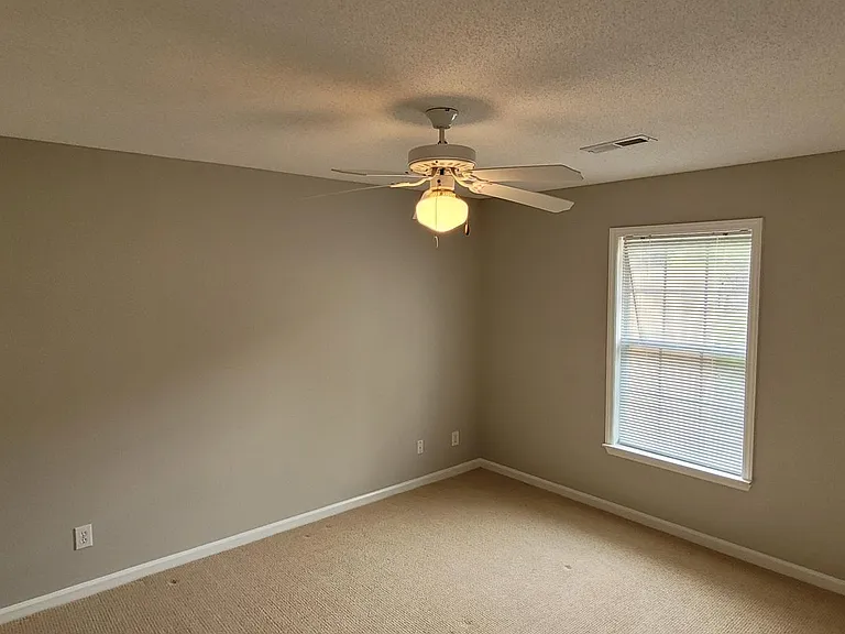 116 Wesley Harris Cir — Photo 9
