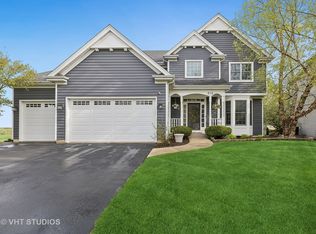 212 Ream Dr, Elburn, IL 60119