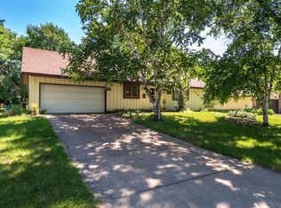 7281 Innsdale Ave S, Cottage Grove, MN 55016