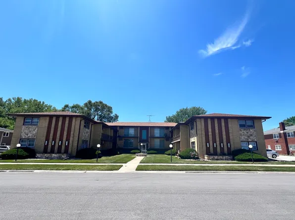 18318 Exchange Ave APT 1E, Lansing, IL 60438