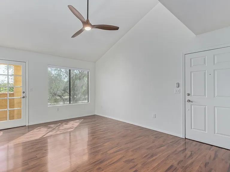 9990 N Scottsdale Rd #2037 — Photo 3