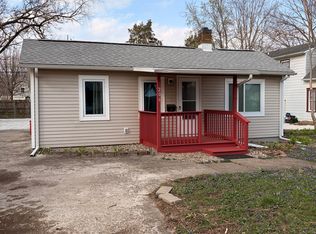 206 Avondale Ave, Champaign, IL 61820