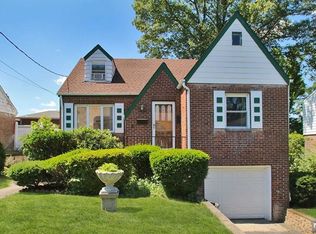 544 Hillcrest Ave, Ridgefield, NJ 07657