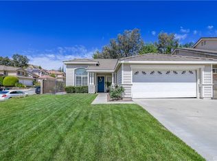 30421 Yosemite Dr, Castaic, CA 91384