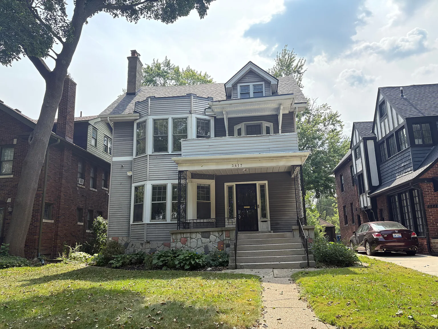 3 bed, 1750 sqft, $2,650 — Photo 1