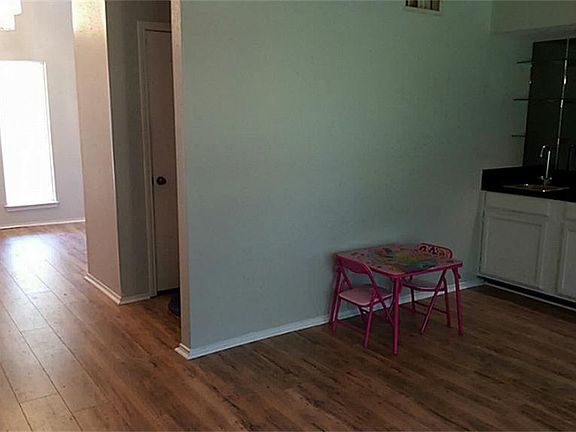 2nd image of 3414 W Creek Club Dr