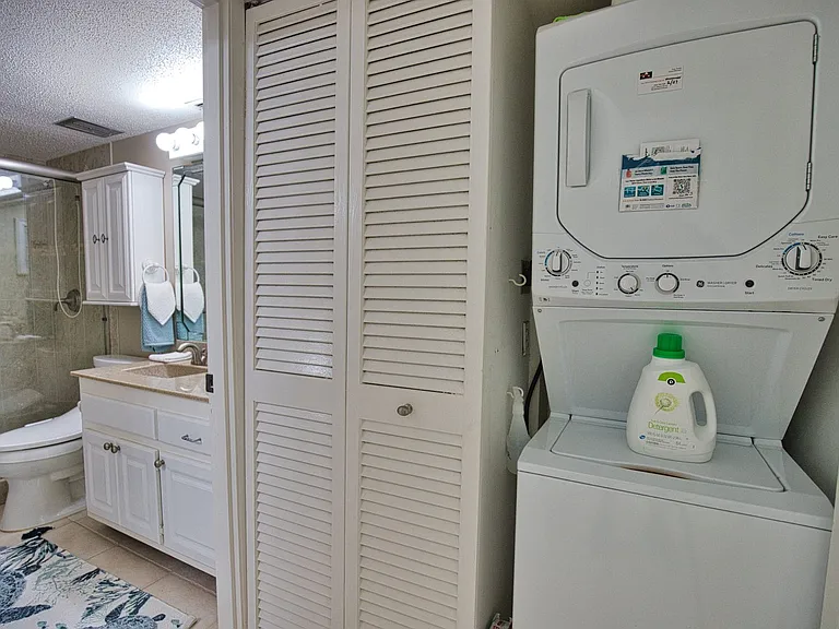 1555 Tarpon Center Dr #243 — Photo 26