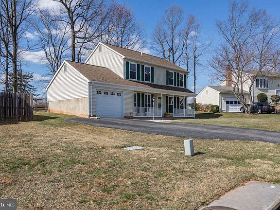 5th image of 14378 Seabury Ct
