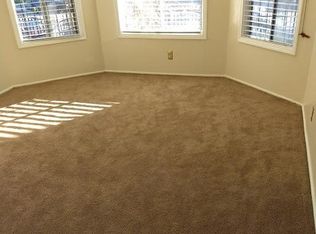 814 12th St #B, Oakland, CA 94607