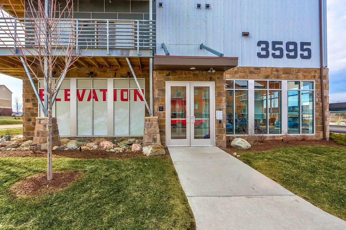 Building Photo - Elevation Apartments