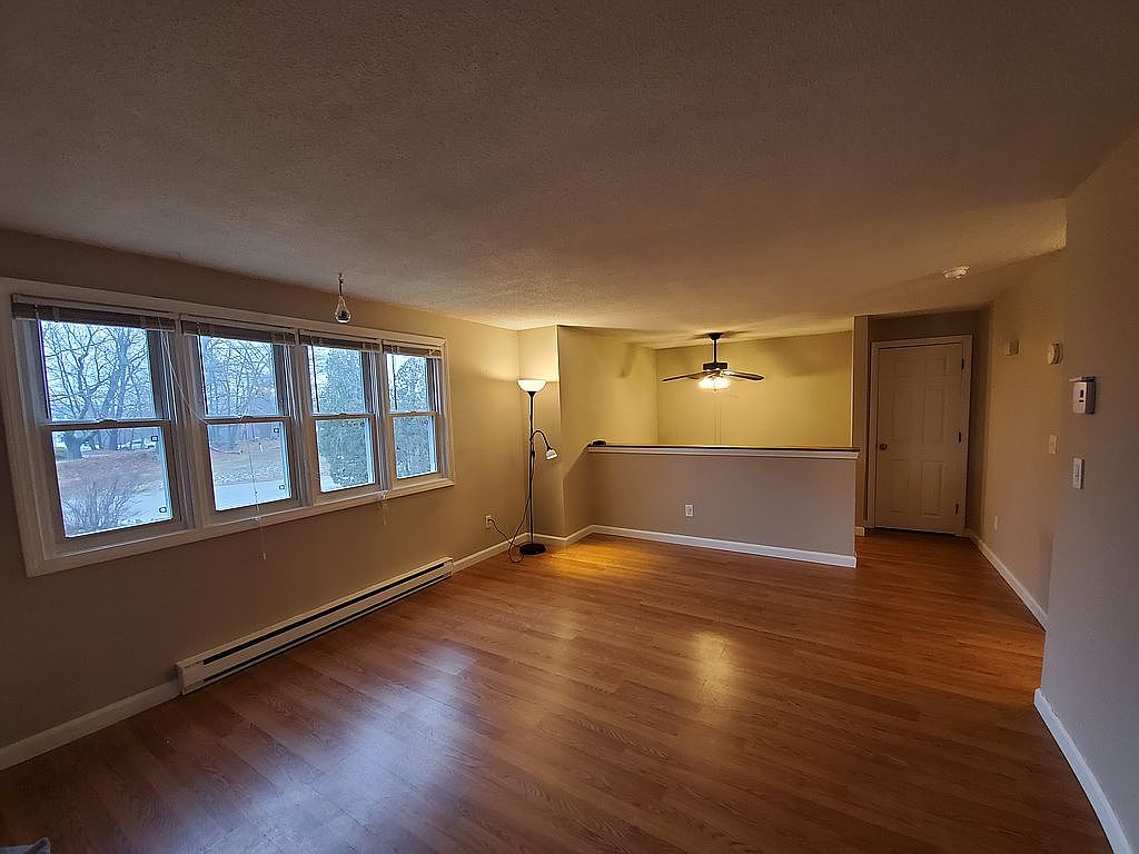 163 Providence St B Millville Ma 01529 Zillow