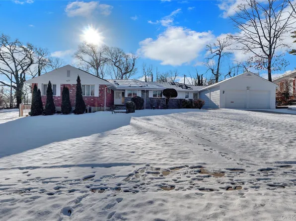 140 Long Drive, Hempstead, NY 11550