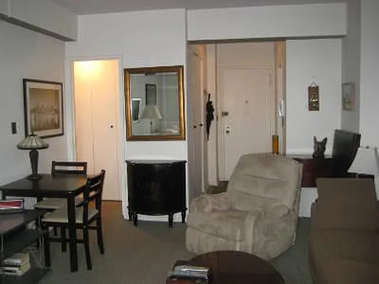 Sold by Akam Sales and Brokerage | media 10