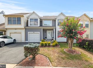 6554 Palisades Dr, Centreville, VA 20121