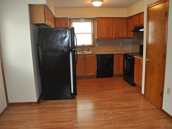 3rd image of 8289 Talia Ct