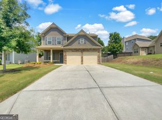 301 Harmony Cir, Acworth, GA 30101