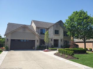 40705 Meadow Trl, Northville, MI 48168