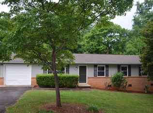 1305 Knollwood Cir, Knoxville, TN 37919
