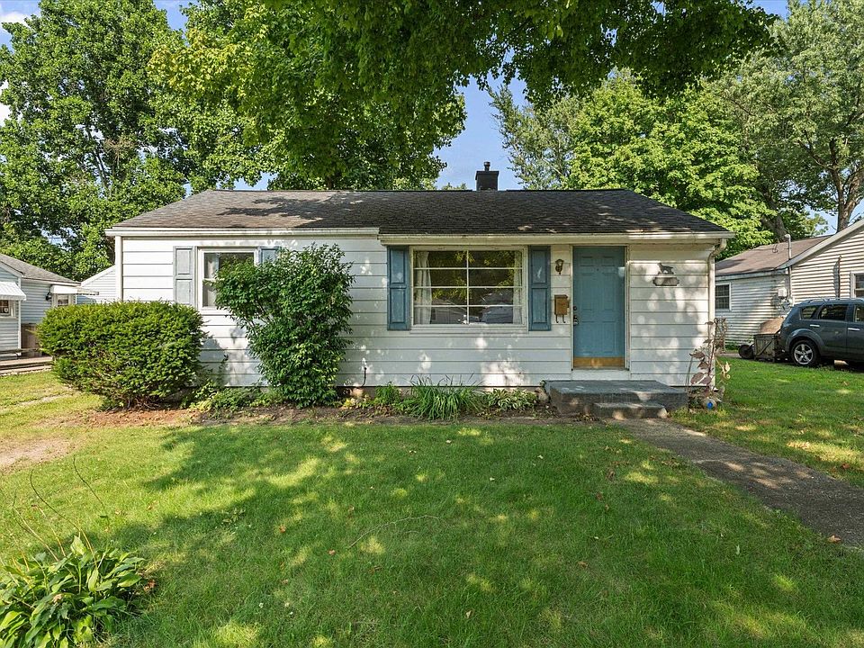 1st image of 2404 Hollywood Pl