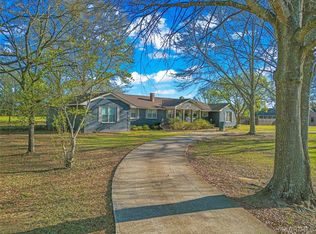 201 Greencrest Ln, Prattville, AL 36067