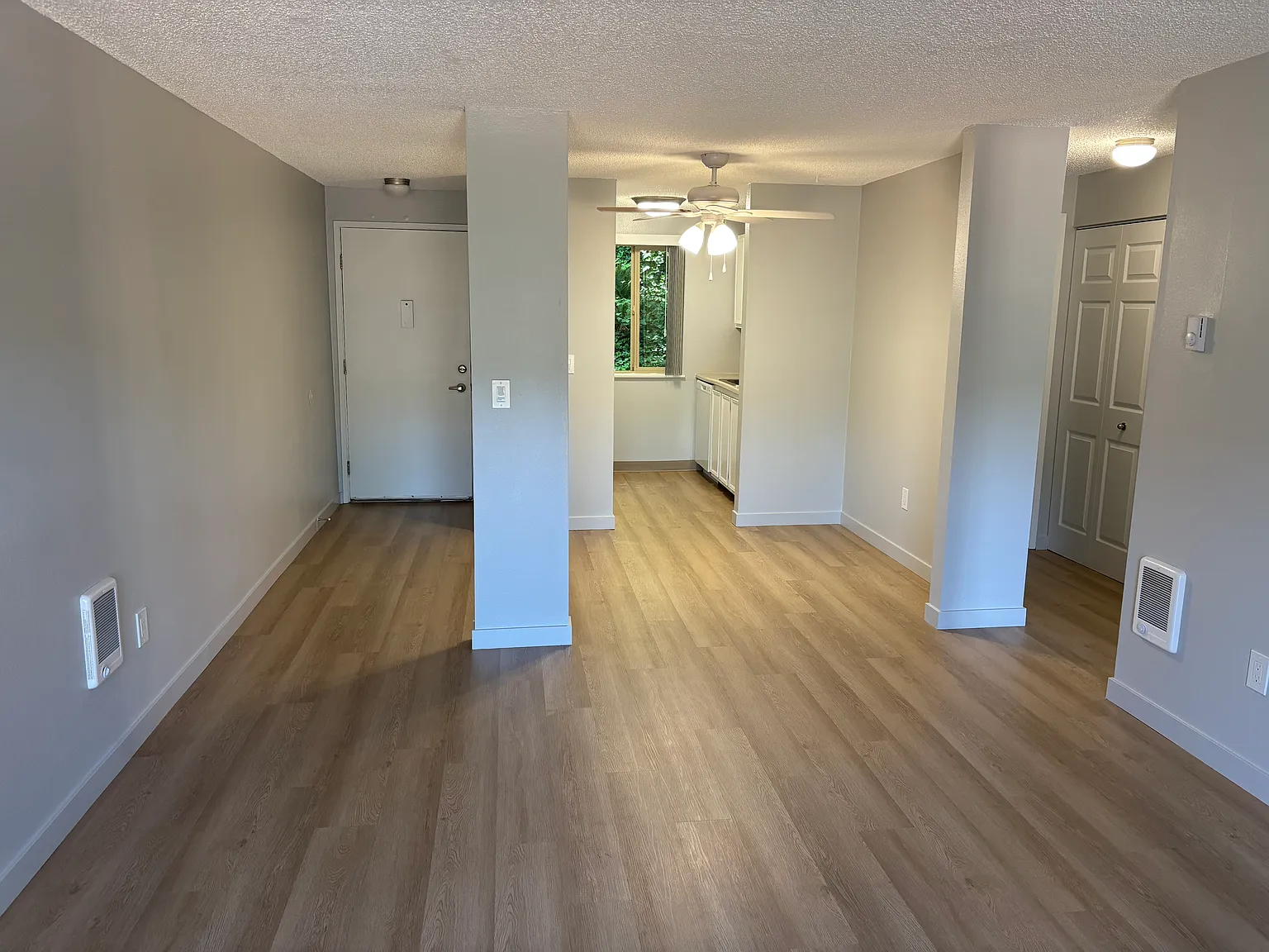 2 bed, 825 sqft, $1,395 — Photo 2