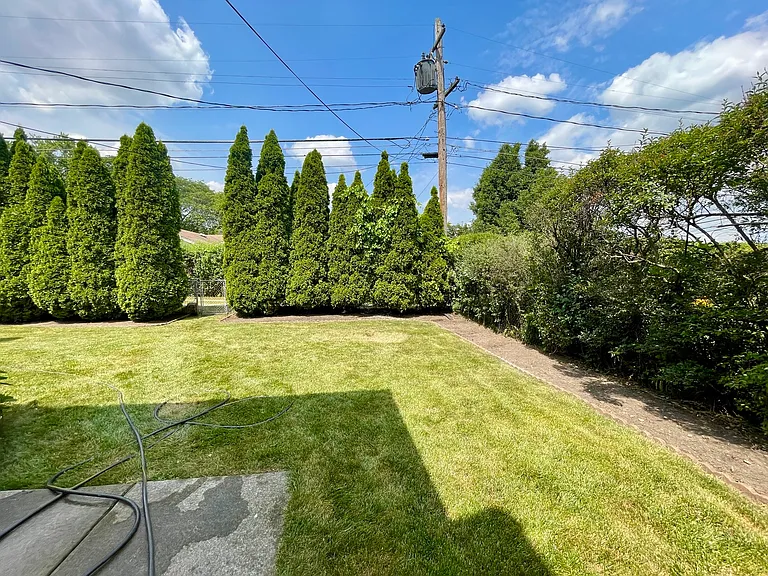 7150 N Crawford Ave — Photo 23