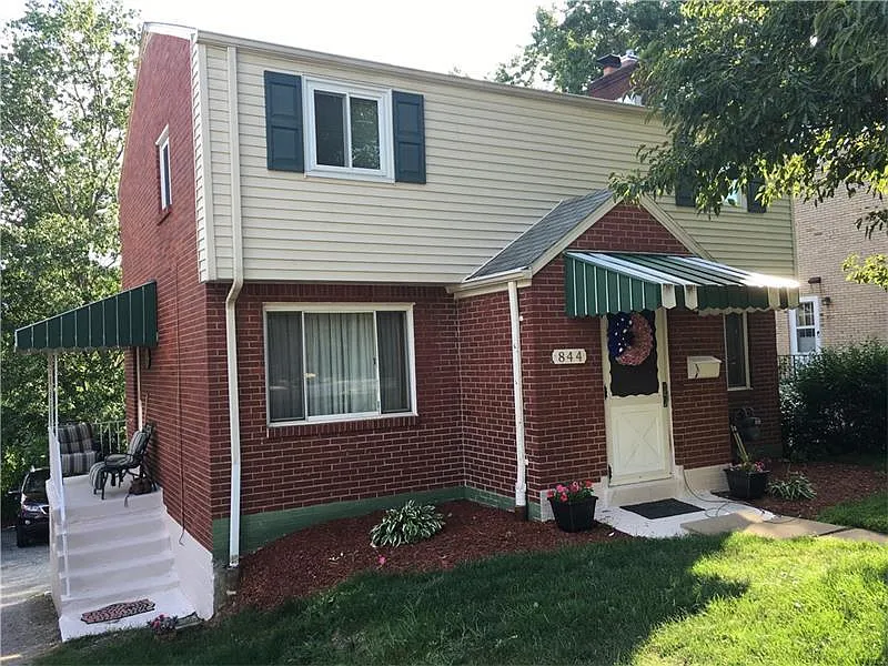 844 Corbett Dr photo 1