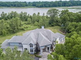 21095 Range Line Rd, Bowling Green, OH 43402