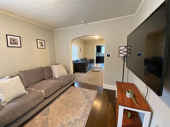 5th image of 1028 E 23rd Ave