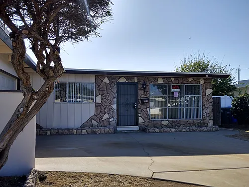528 4th St Photo 1