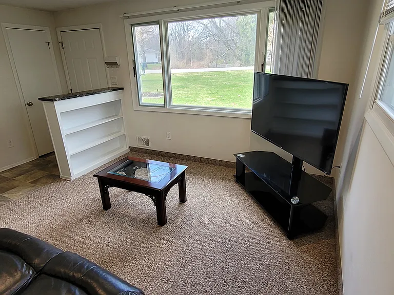 505 Ridge Rd #1 — Photo 9