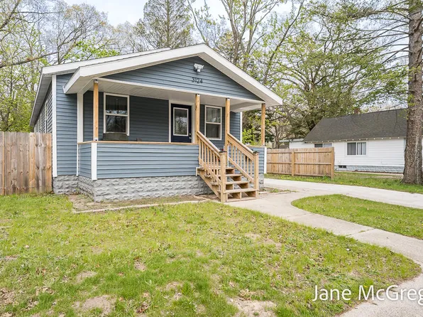 3124 5th St, Muskegon Heights, MI 49444