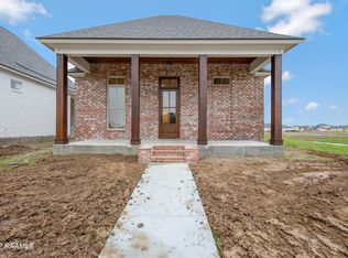 311 Villager Ave #E, Scott, LA 70583